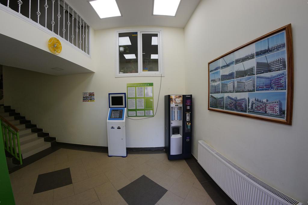 54A Tselinogradskaia Str At Alekseevka Underground Carcóvia Exterior foto